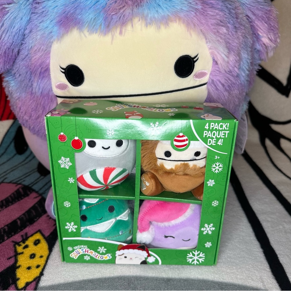 Squishmallows Ornament Set (4x3.5”)